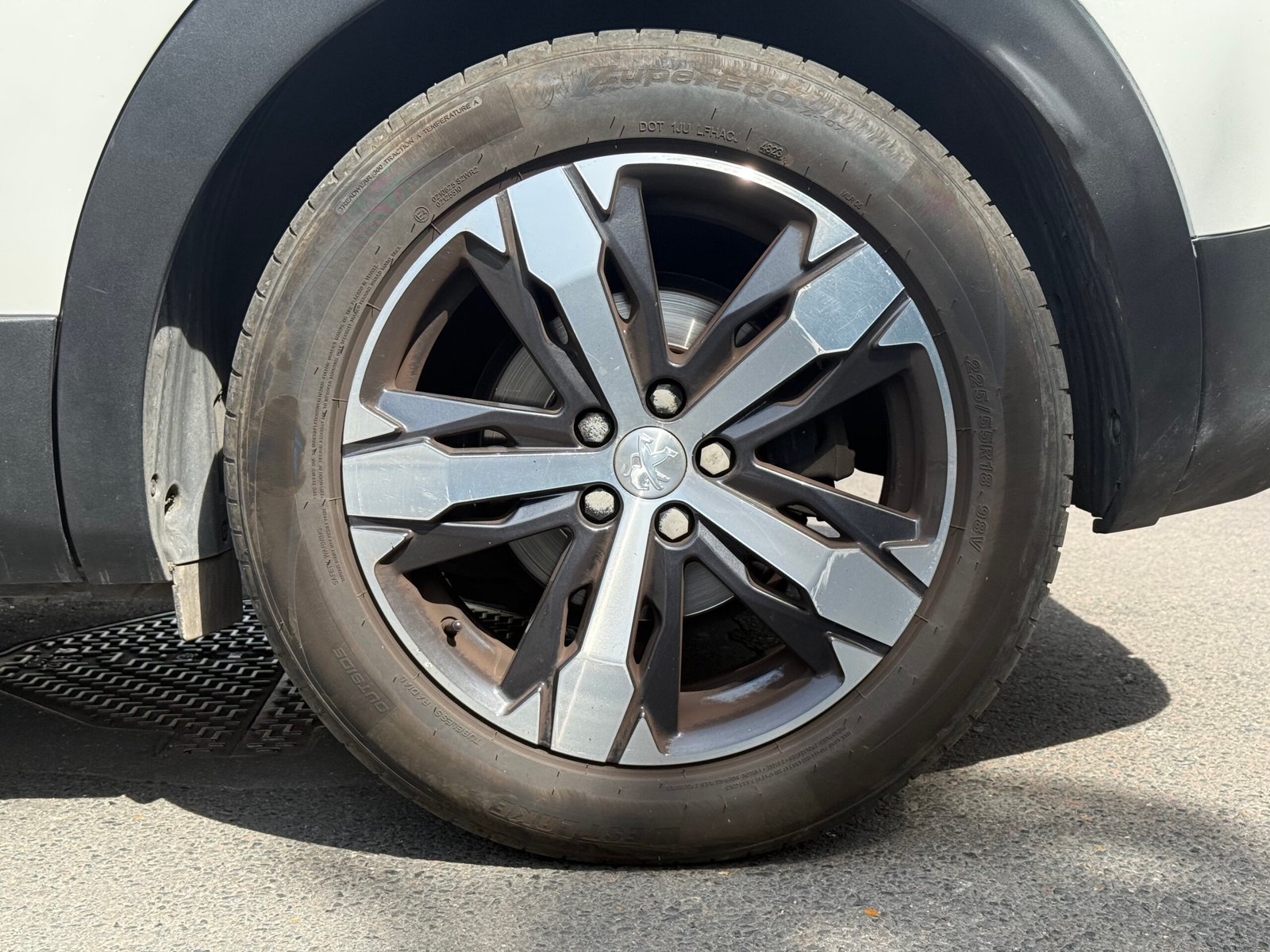 PEUGEOT 3008 1.2 THP 130 cv Boîte auto