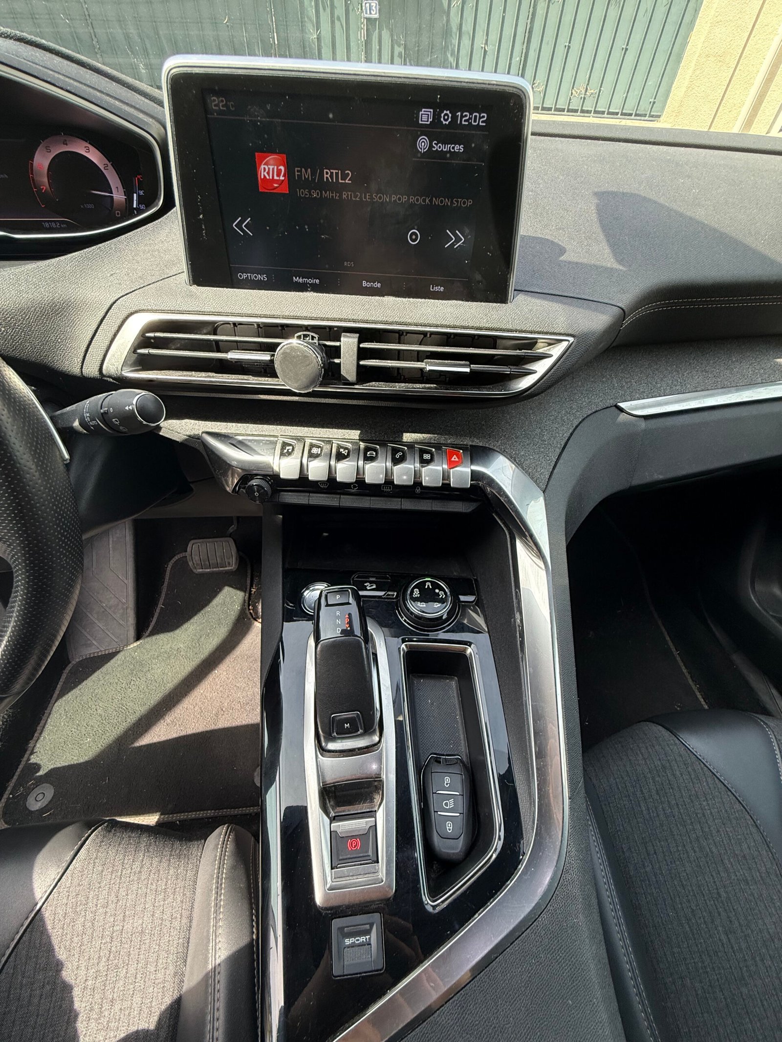 PEUGEOT 3008 1.2 THP 130 cv Boîte auto