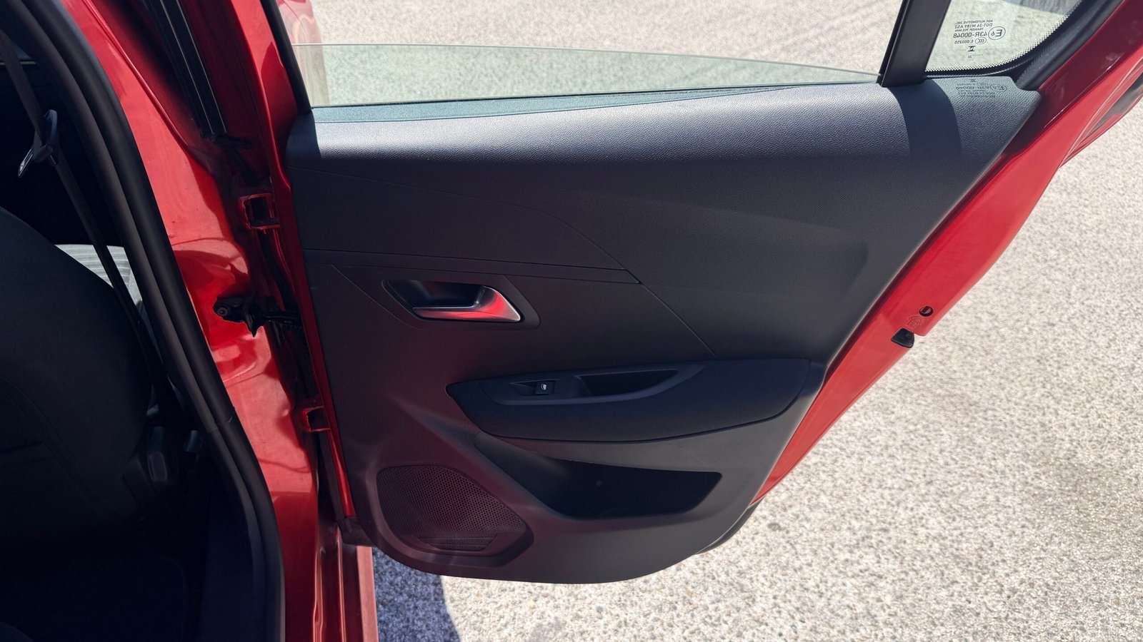 PEUGEOT 208 100 SS EAT8 Allure