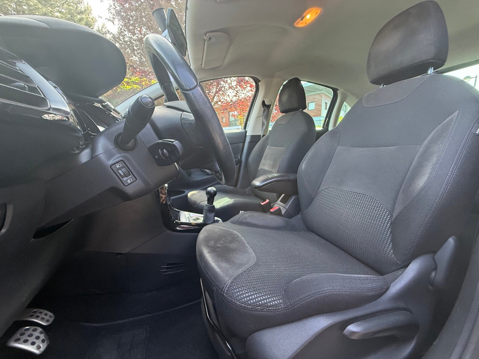 CITROEN C3 II 1.6 VTI 120 EXCLUSIVE