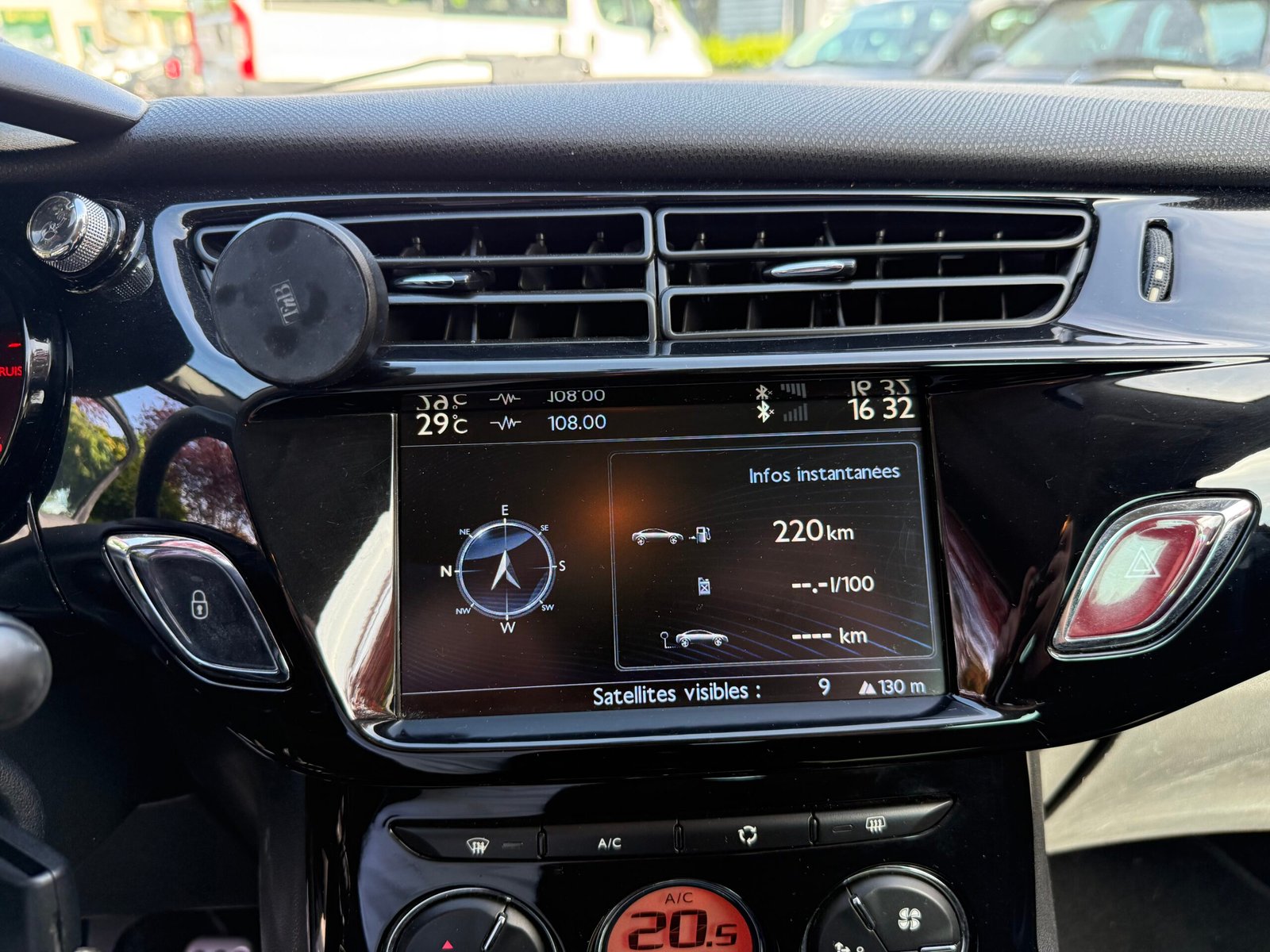 CITROEN C3 II 1.6 VTI 120 EXCLUSIVE