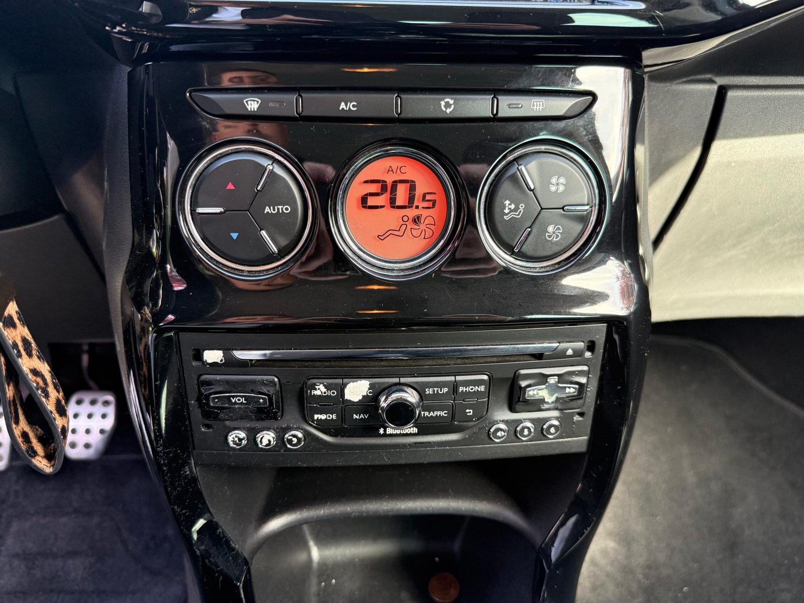 CITROEN C3 II 1.6 VTI 120 EXCLUSIVE