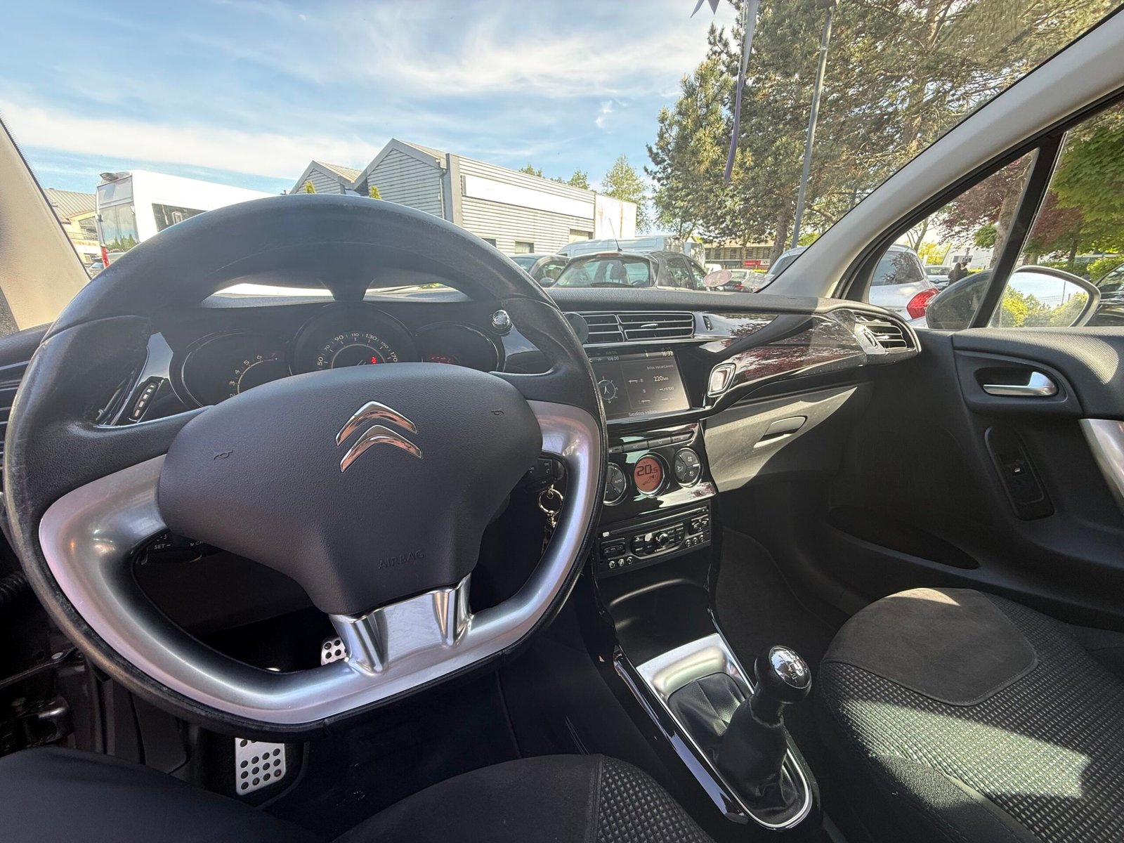 CITROEN C3 II 1.6 VTI 120 EXCLUSIVE