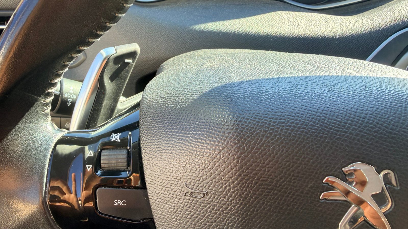 PEUGEOT 308 15BLUE HDI FINITION ALLURE BUSNESS