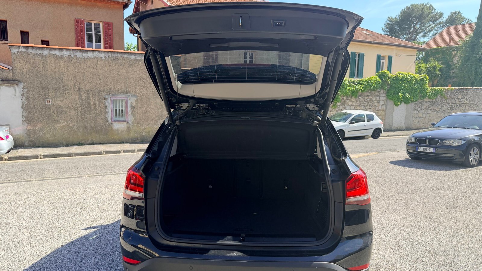BMW X1 sDrive 18i Busness design