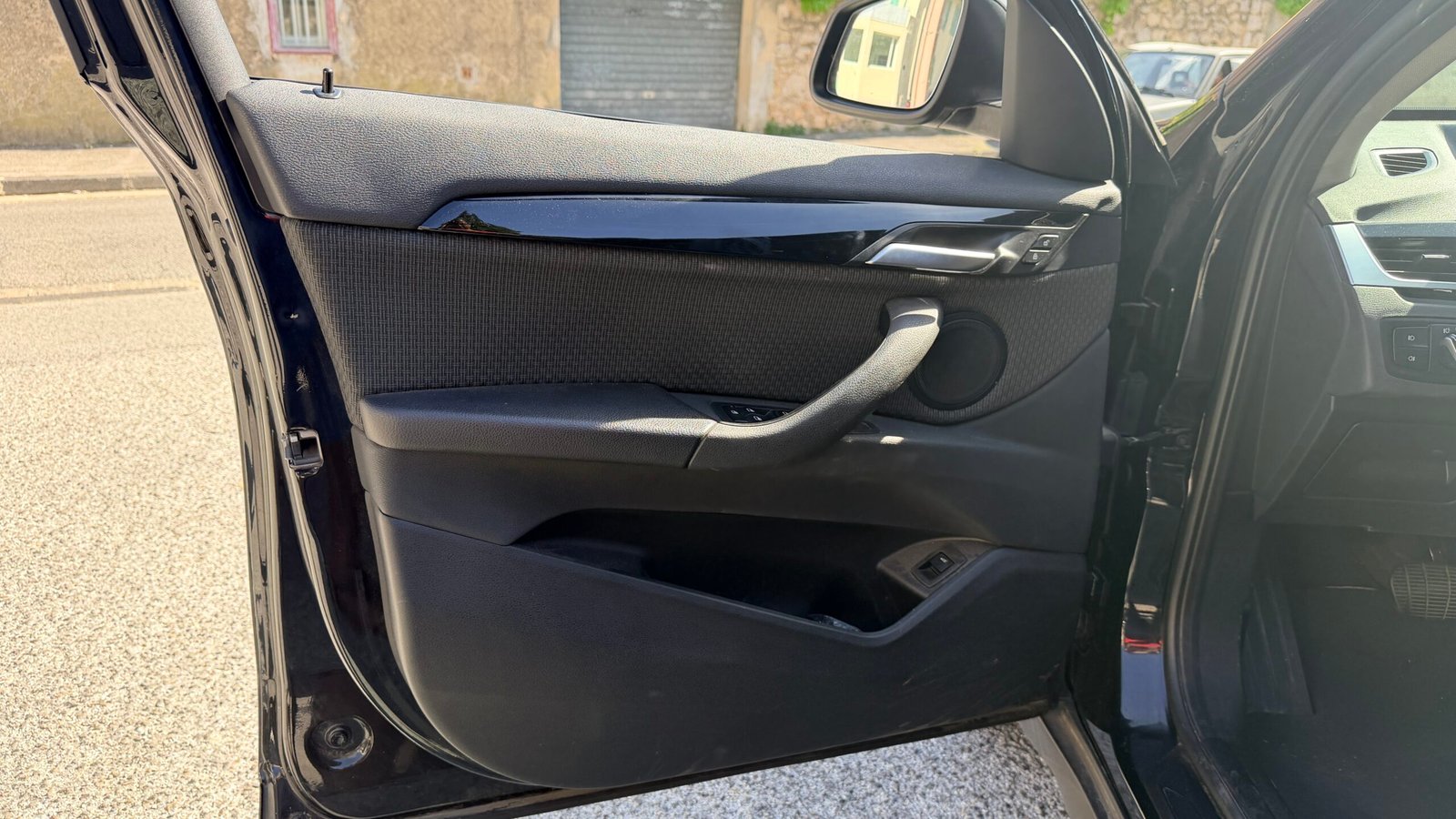 BMW X1 sDrive 18i Busness design