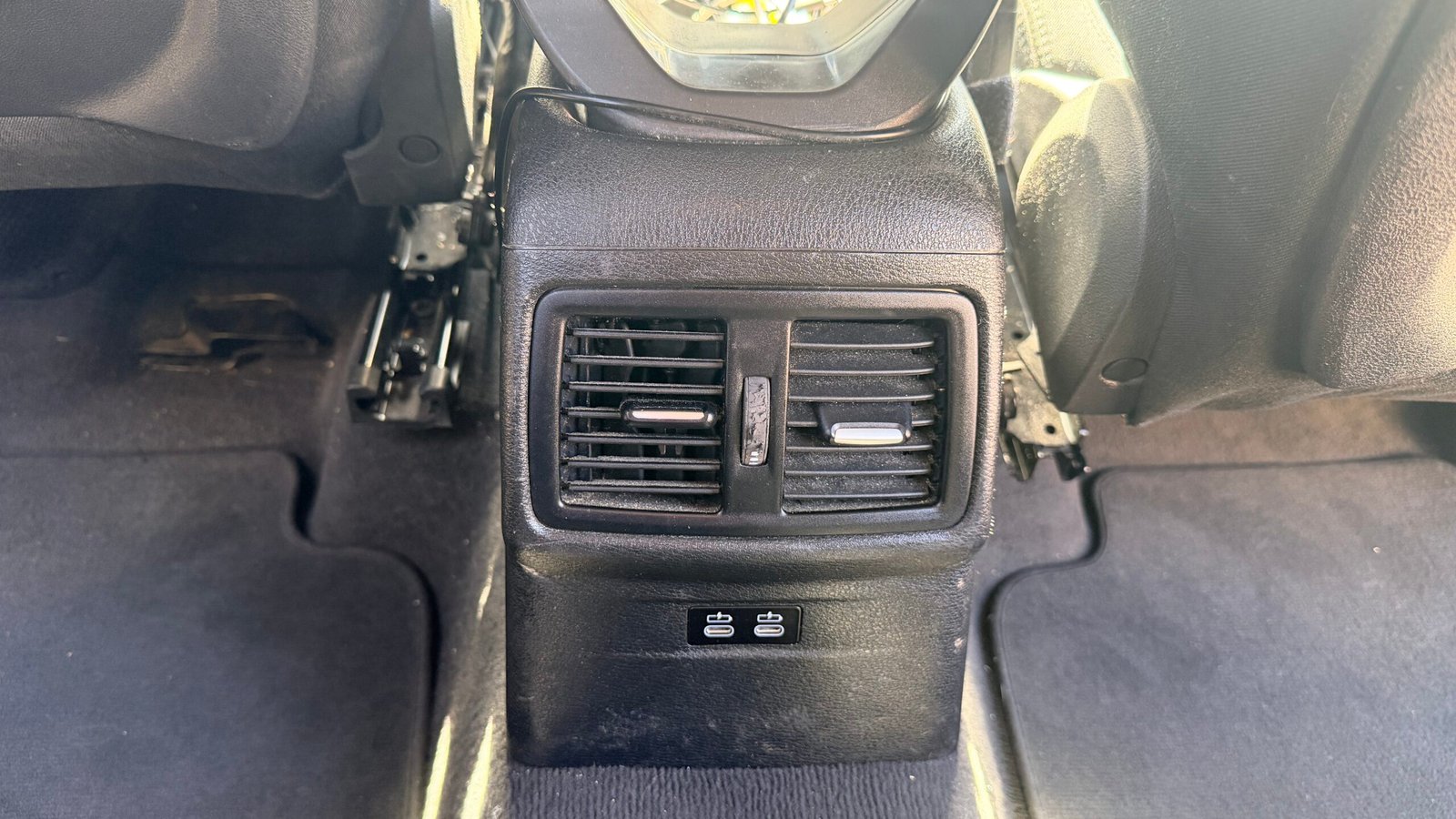 BMW X1 sDrive 18i Busness design
