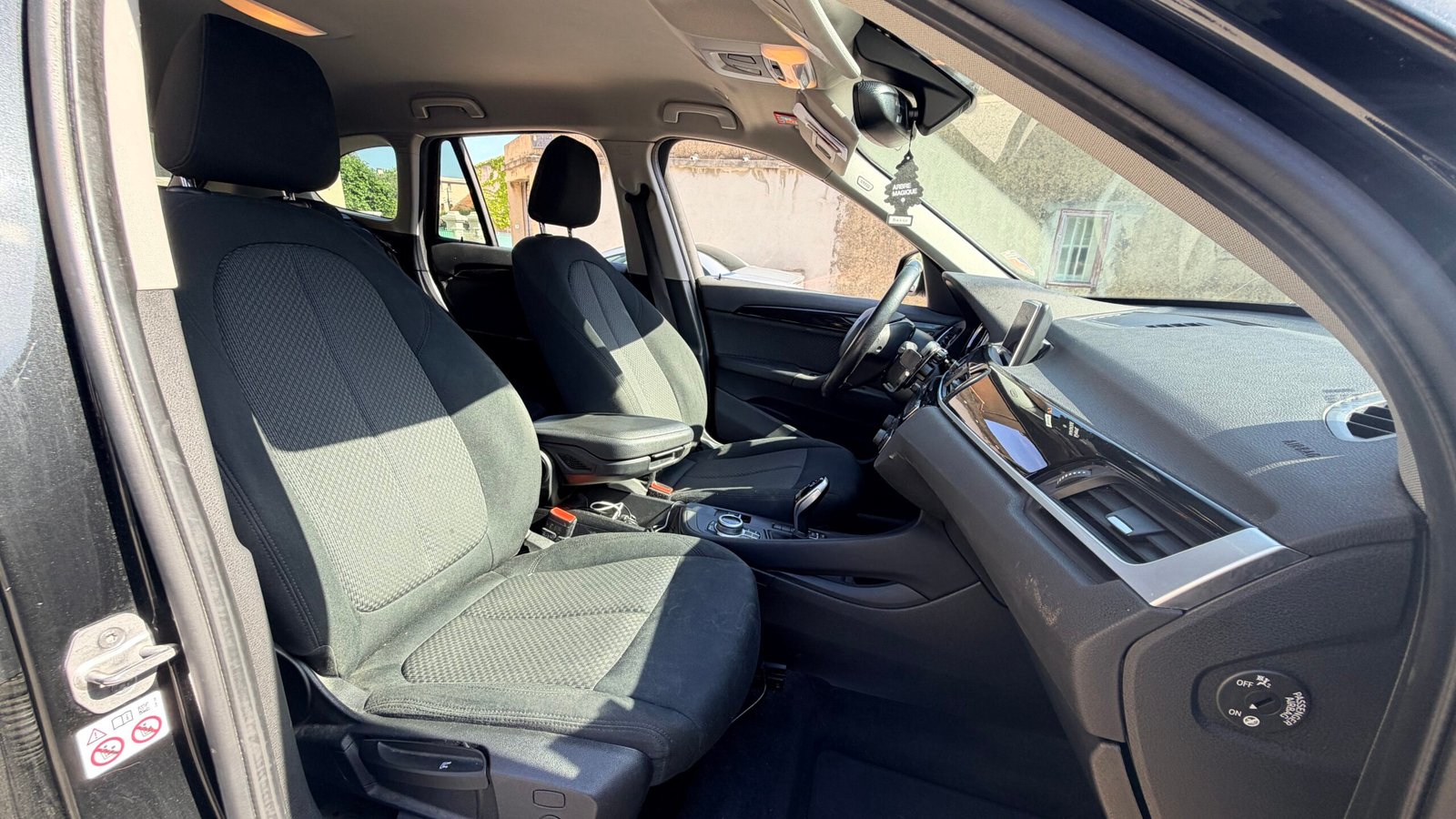 BMW X1 sDrive 18i Busness design