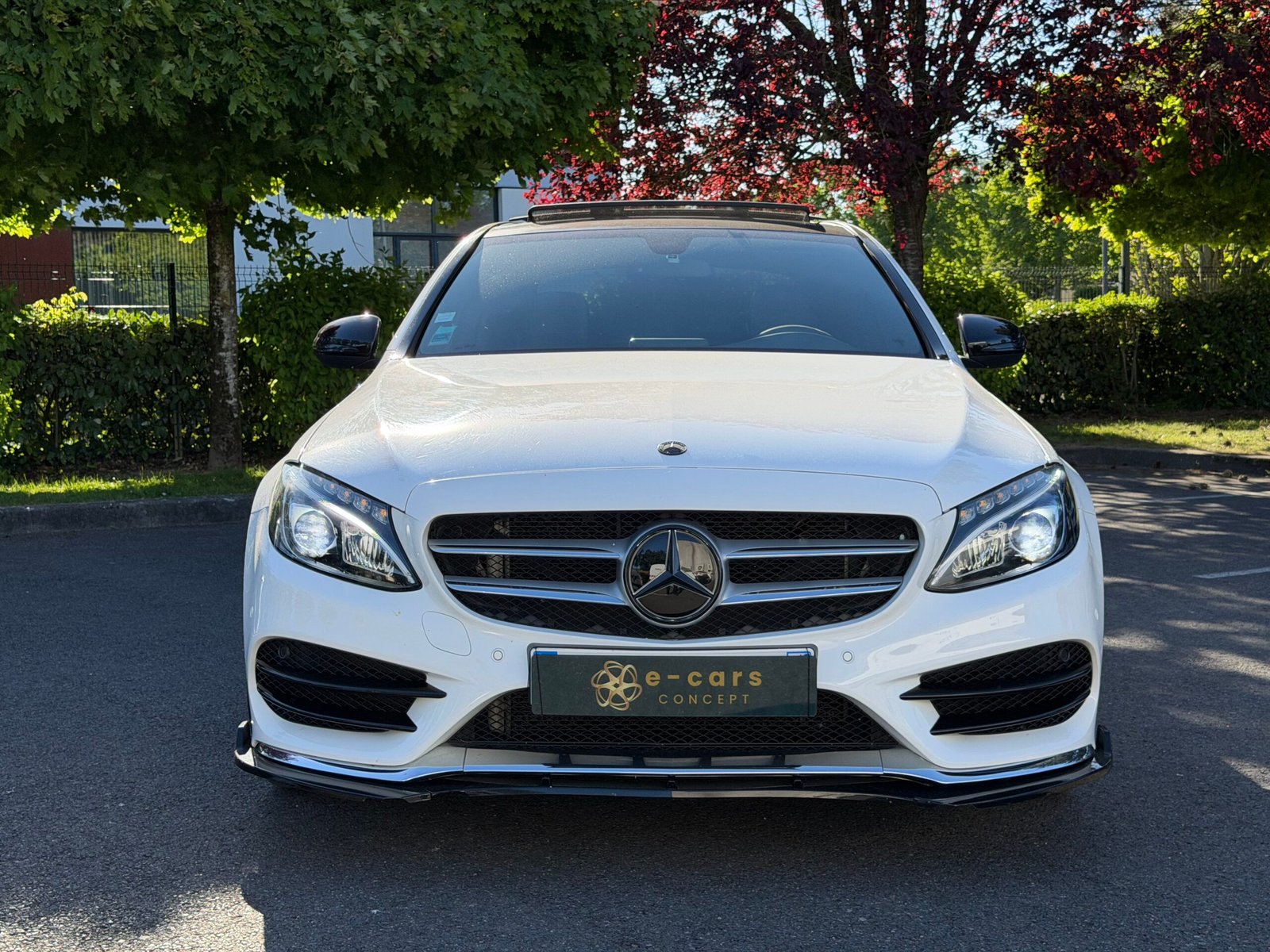 MERCEDES-BENZ Classe C (205) Berline 220 CDi 2.1 CDI 16V 9G-TRONIC BlueTEC 170 cv Boîte auto Pack AMG / Suivi Mercedes / Burmester /