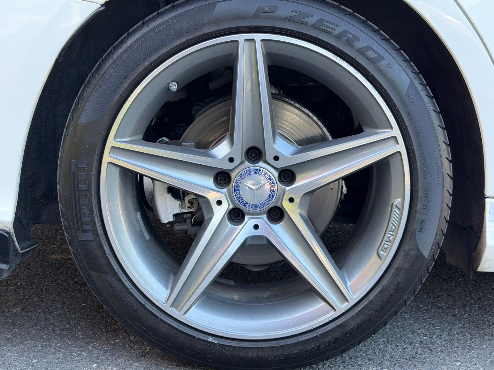 MERCEDES-BENZ Classe C (205) Berline 220 CDi 2.1 CDI 16V 9G-TRONIC BlueTEC 170 cv Boîte auto Pack AMG / Suivi Mercedes / Burmester /