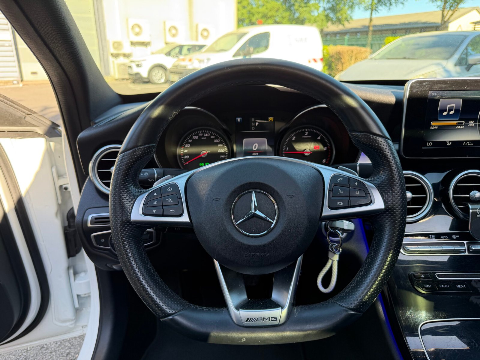 MERCEDES-BENZ Classe C (205) Berline 220 CDi 2.1 CDI 16V 9G-TRONIC BlueTEC 170 cv Boîte auto Pack AMG / Suivi Mercedes / Burmester /