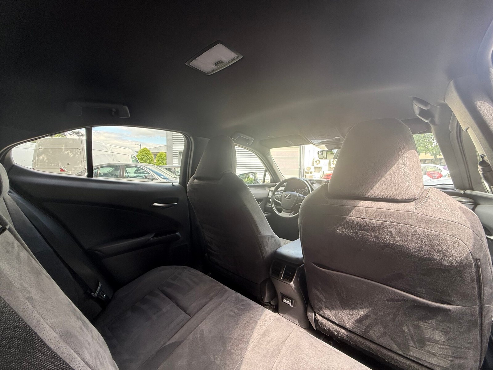 LEXUS UX 250h 2.0 VVT-iE 16V 184 Hybrid FWD 152 cv Boîte auto Prenium Edition