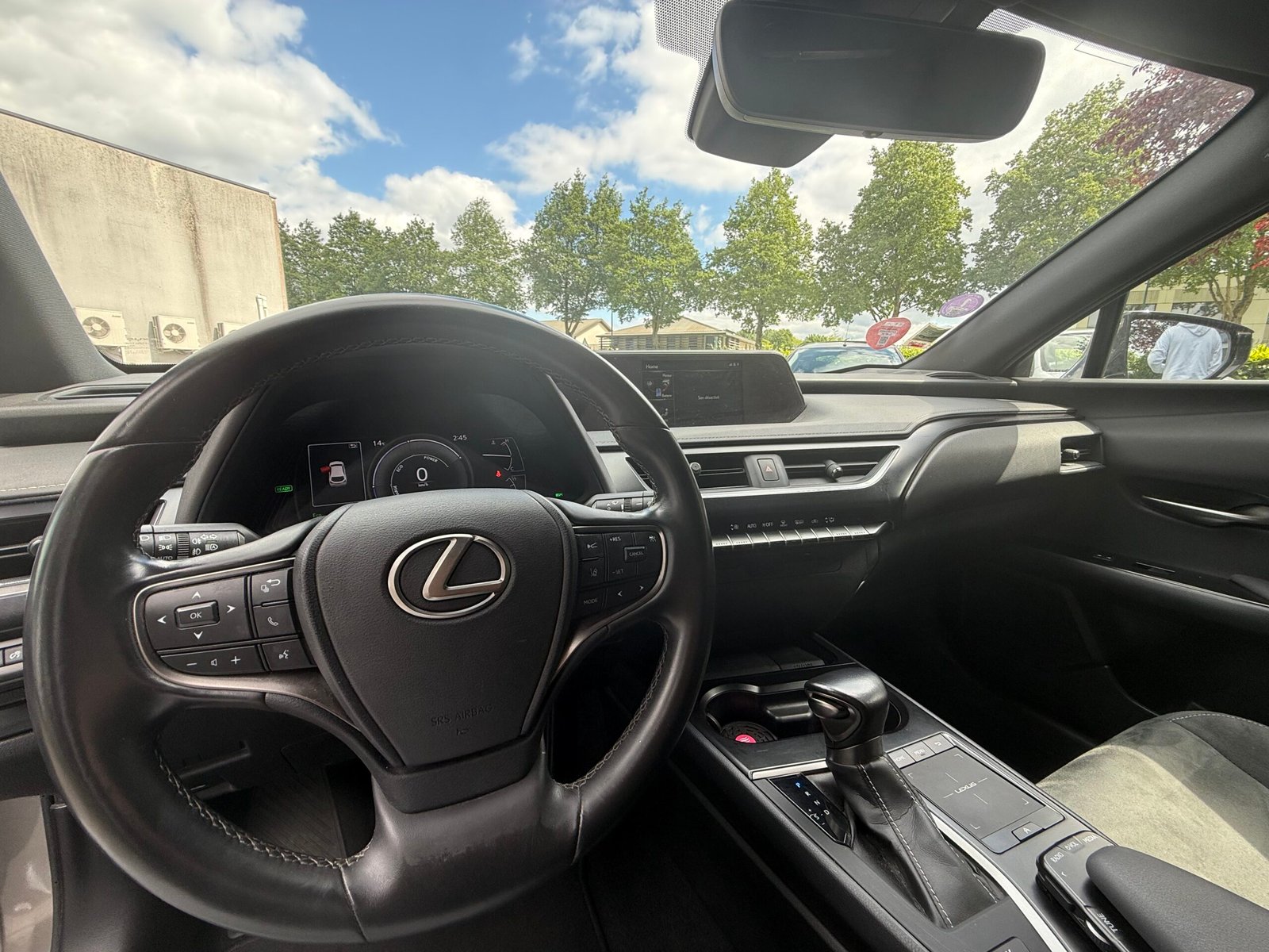 LEXUS UX 250h 2.0 VVT-iE 16V 184 Hybrid FWD 152 cv Boîte auto Prenium Edition