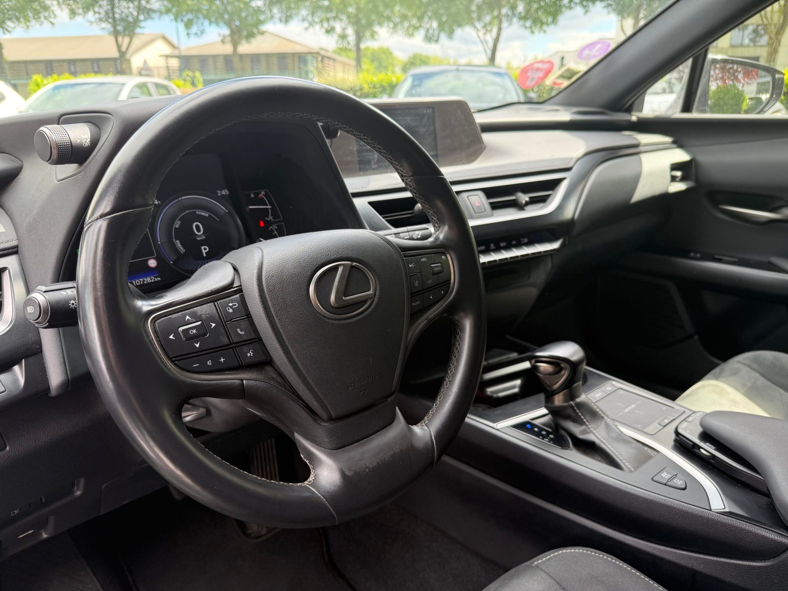 LEXUS UX 250h 2.0 VVT-iE 16V 184 Hybrid FWD 152 cv Boîte auto Prenium Edition