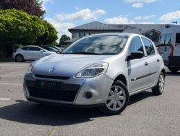 RENAULT Clio III 5 Portes Phase 2 1.5 dCi eco2 75 cv Alizé / Moteur 160 000KM / Idéal Jeune permis