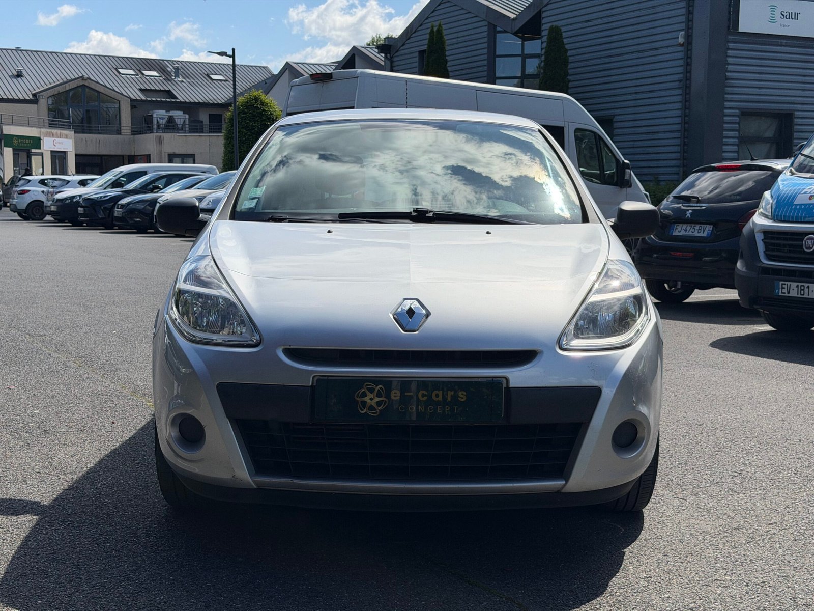 RENAULT Clio III 5 Portes Phase 2 1.5 dCi eco2 75 cv Alizé / Moteur 160 000KM / Idéal Jeune permis
