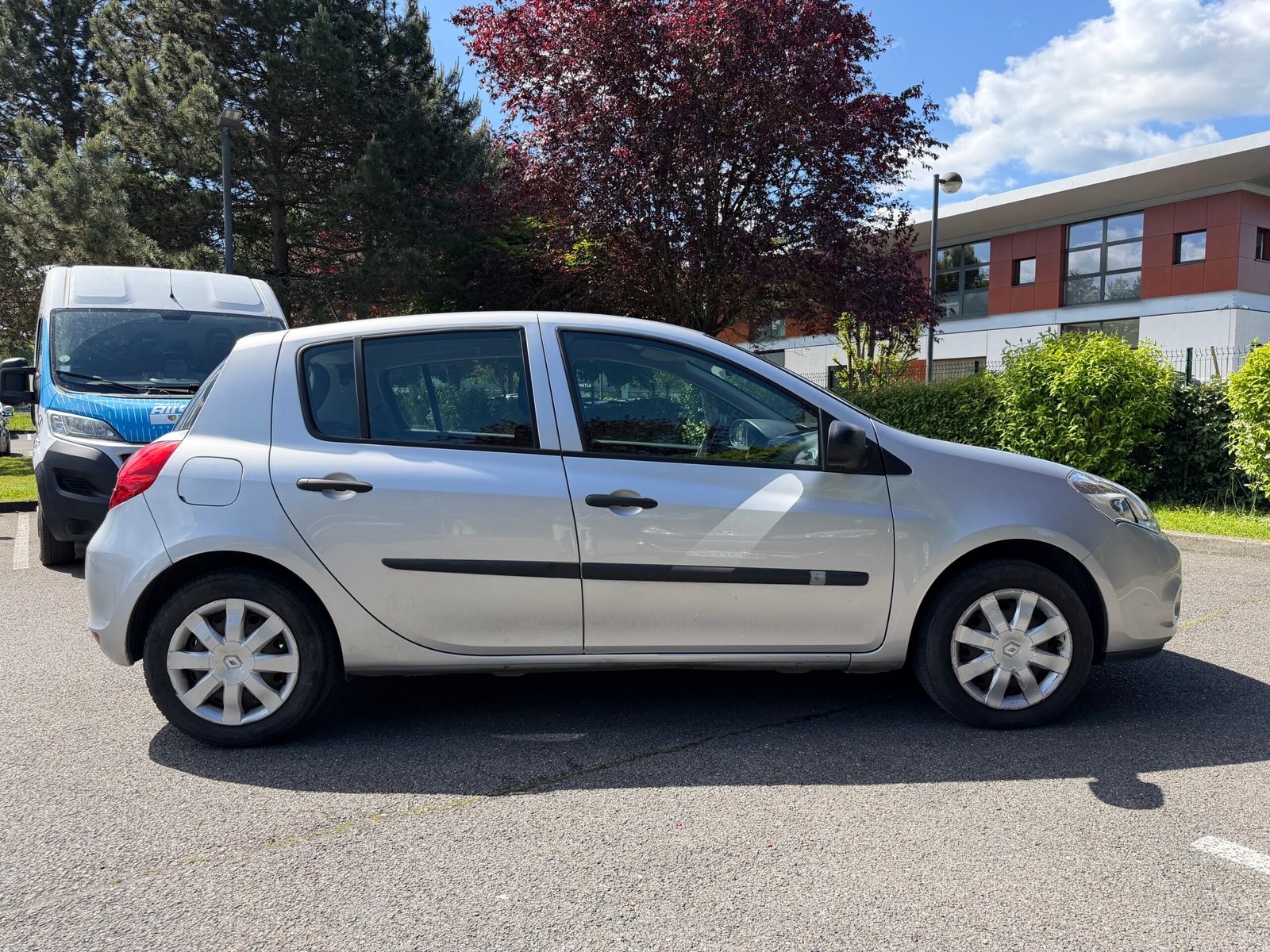 RENAULT Clio III 5 Portes Phase 2 1.5 dCi eco2 75 cv Alizé / Moteur 160 000KM / Idéal Jeune permis