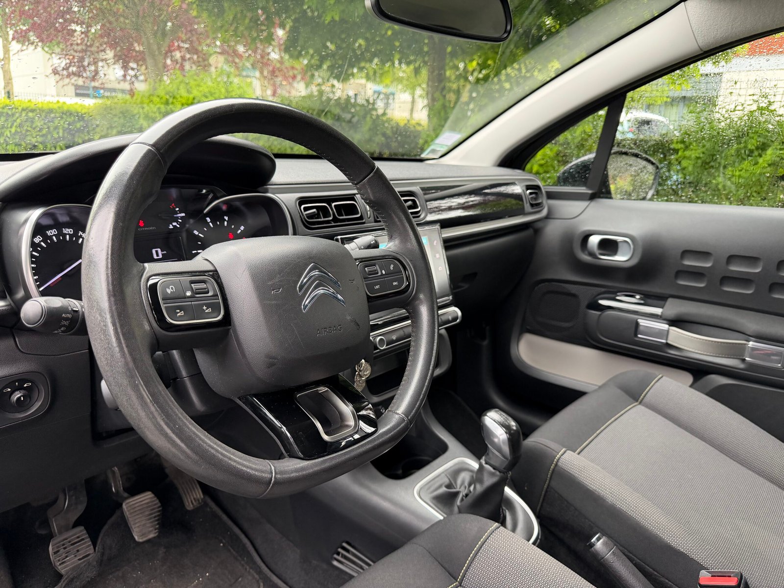 CITROEN C3 III 1.2 PURETECH 82 S&S SHINE