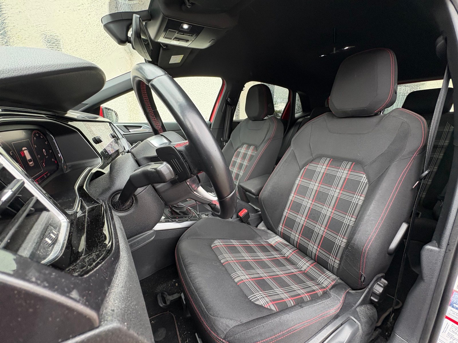 Volkswagen POLO GTI 2.0 TFSI DSG6 200cv