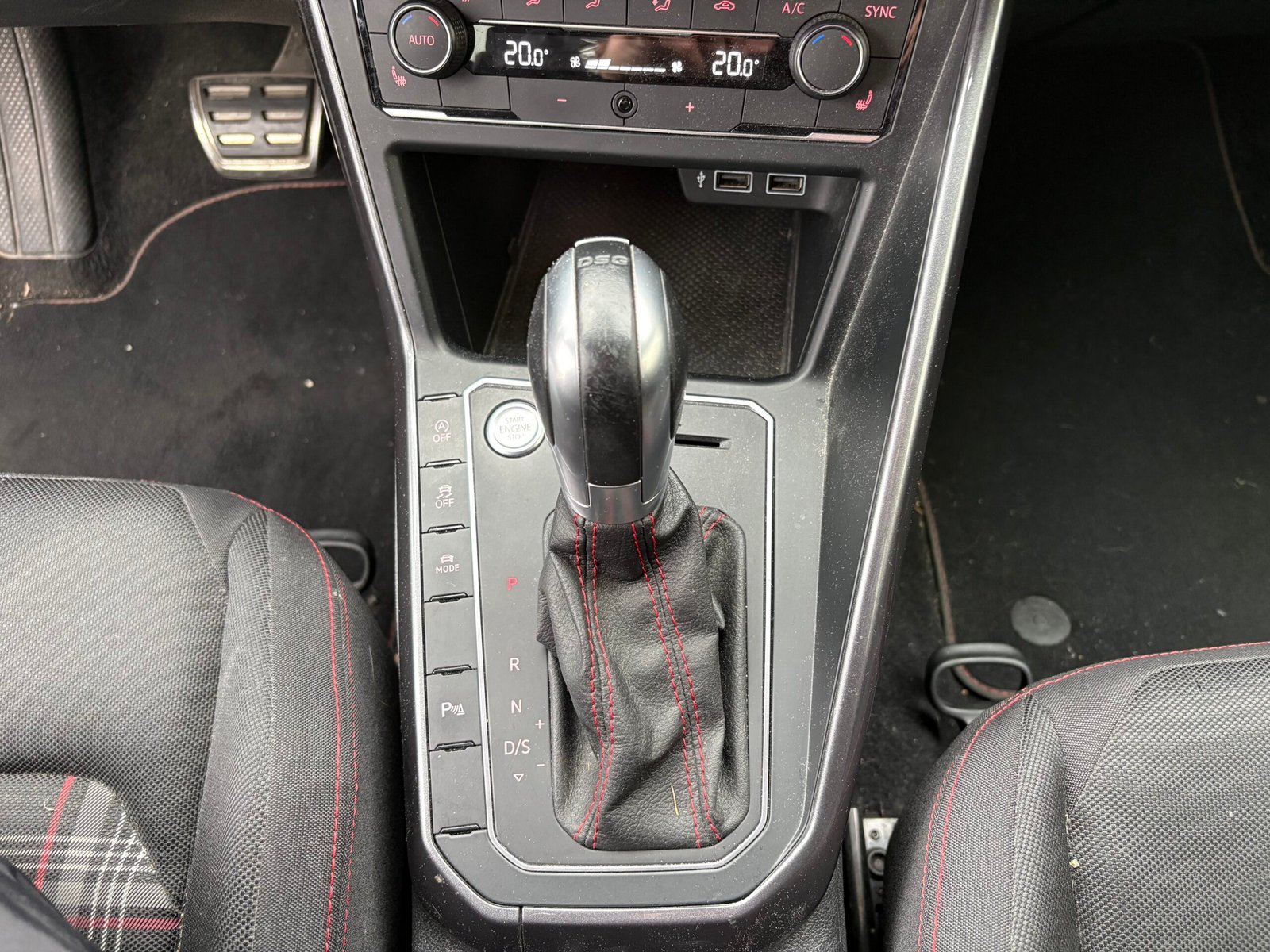 Volkswagen POLO GTI 2.0 TFSI DSG6 200cv