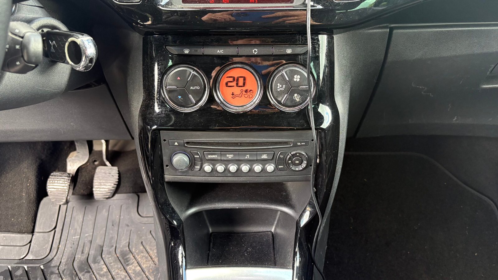Citroën DS3 Cabriolet(2)  1.6 VTI 120cv