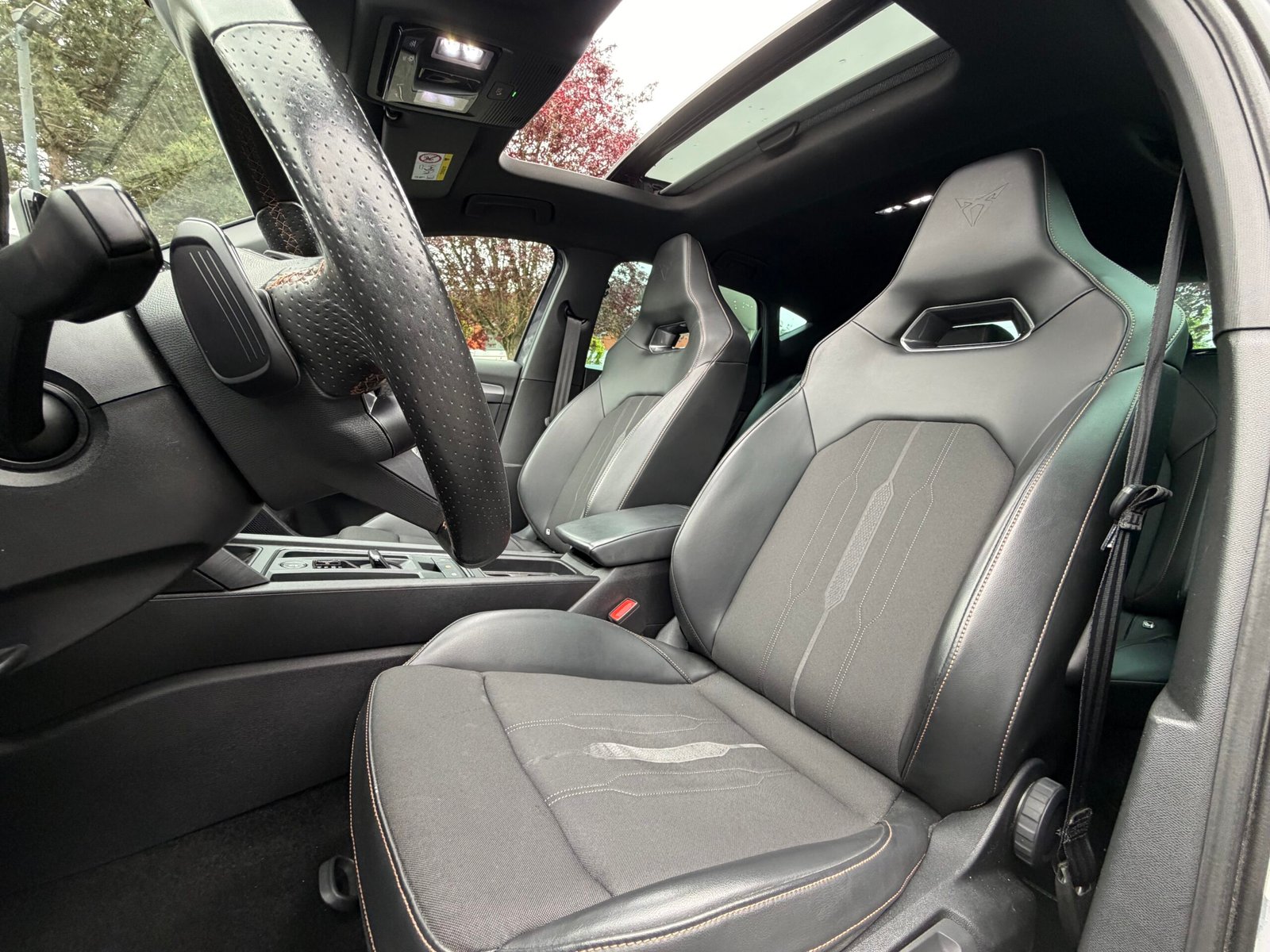 CUPRA Leon V e-hybrid 1.4 TSI 16V GPF 204 Plug in Hybrid DSG6 150 cv Boîte auto Vz