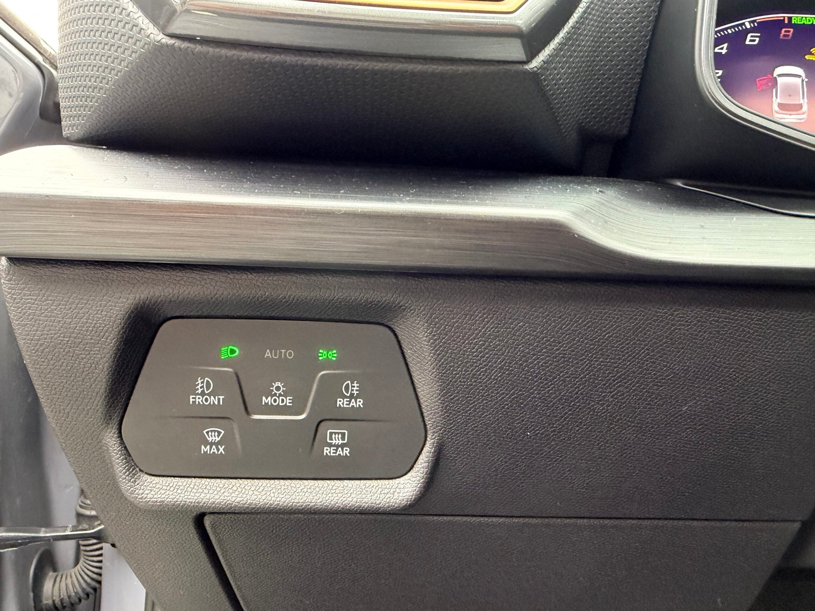 CUPRA Leon V e-hybrid 1.4 TSI 16V GPF 204 Plug in Hybrid DSG6 150 cv Boîte auto Vz