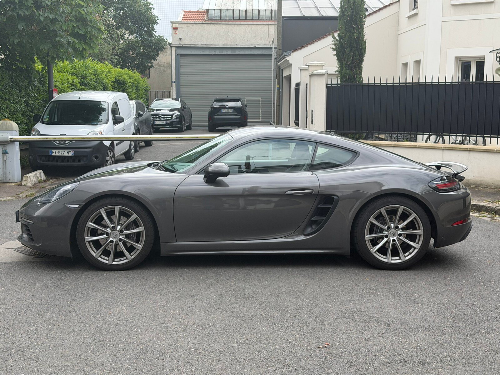 Porsche 718 Cayman Pack Chrono+Bose+GTS