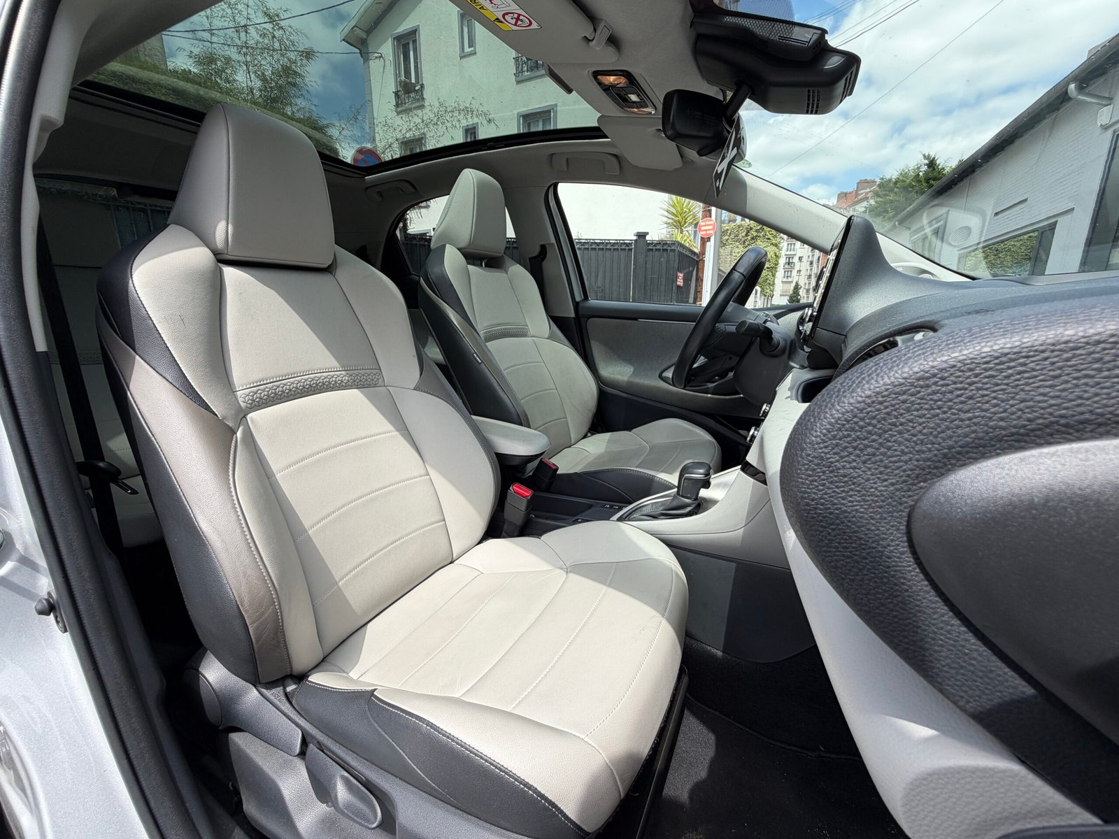 TOYOTA Yaris IV Hybride Collection
