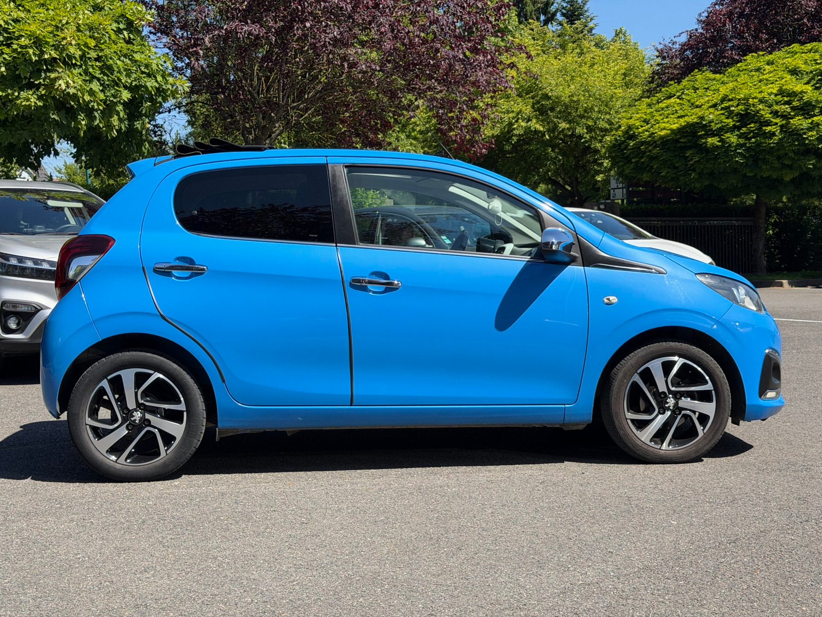 PEUGEOT 108 – 5 Portes TOP 1.2 VTi 12V 82 cv Allure Top