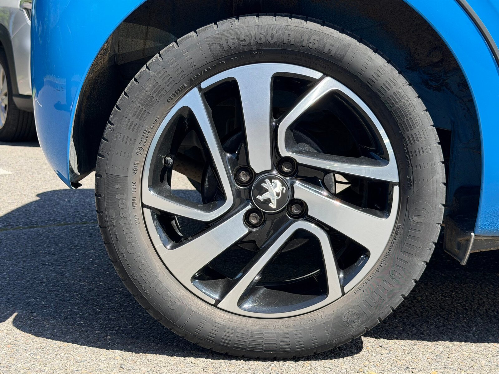 PEUGEOT 108 – 5 Portes TOP 1.2 VTi 12V 82 cv Allure Top