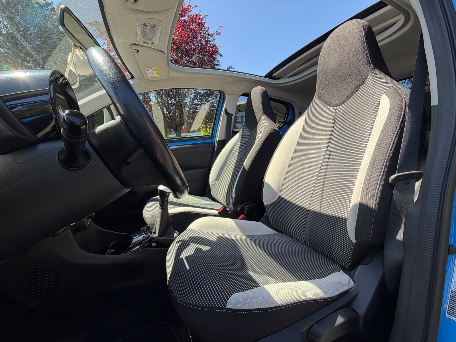 PEUGEOT 108 – 5 Portes TOP 1.2 VTi 12V 82 cv Allure Top