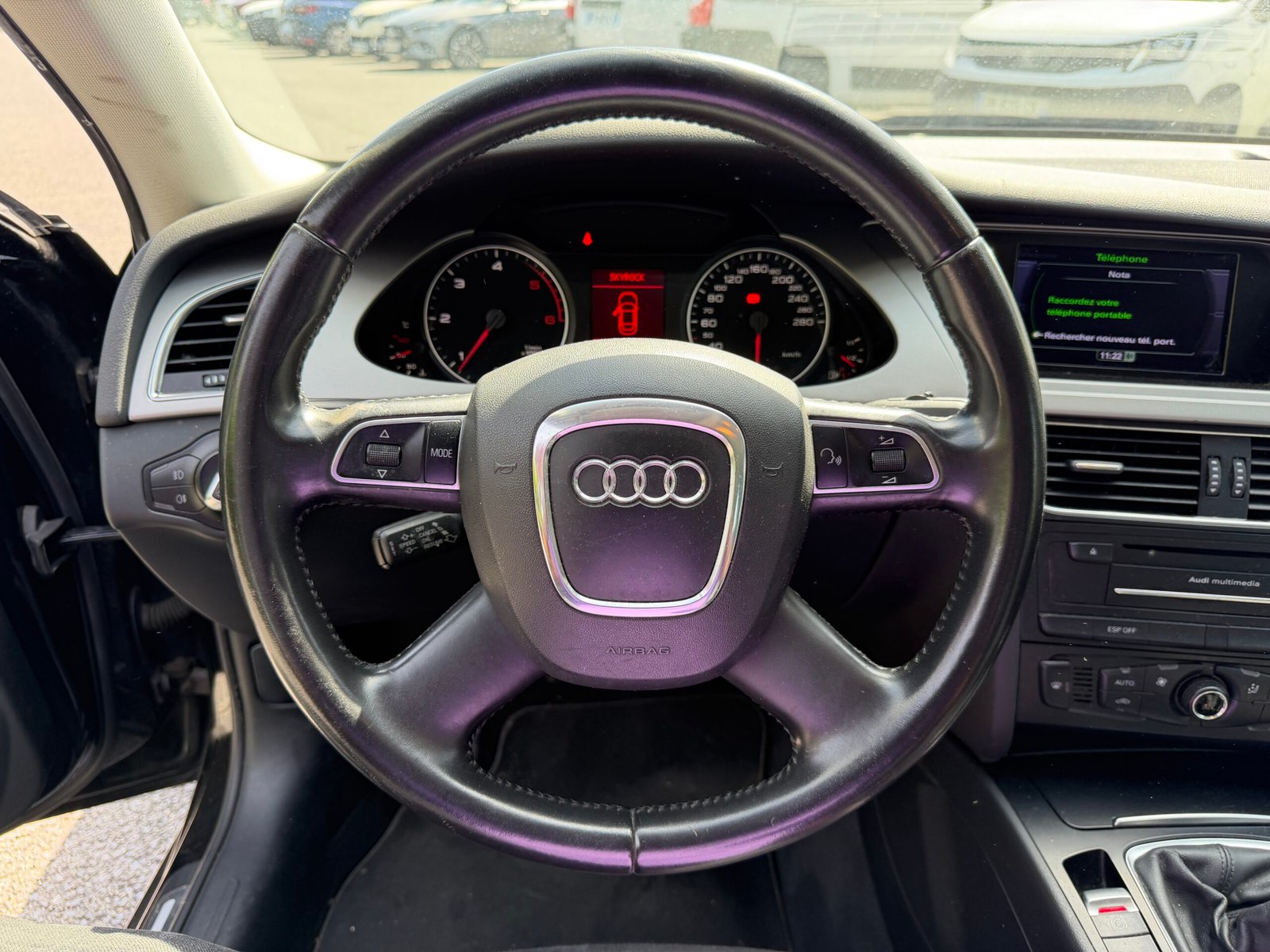 AUDI A4 – 2.0 TDi 16V FAP 143 cv Ambiente