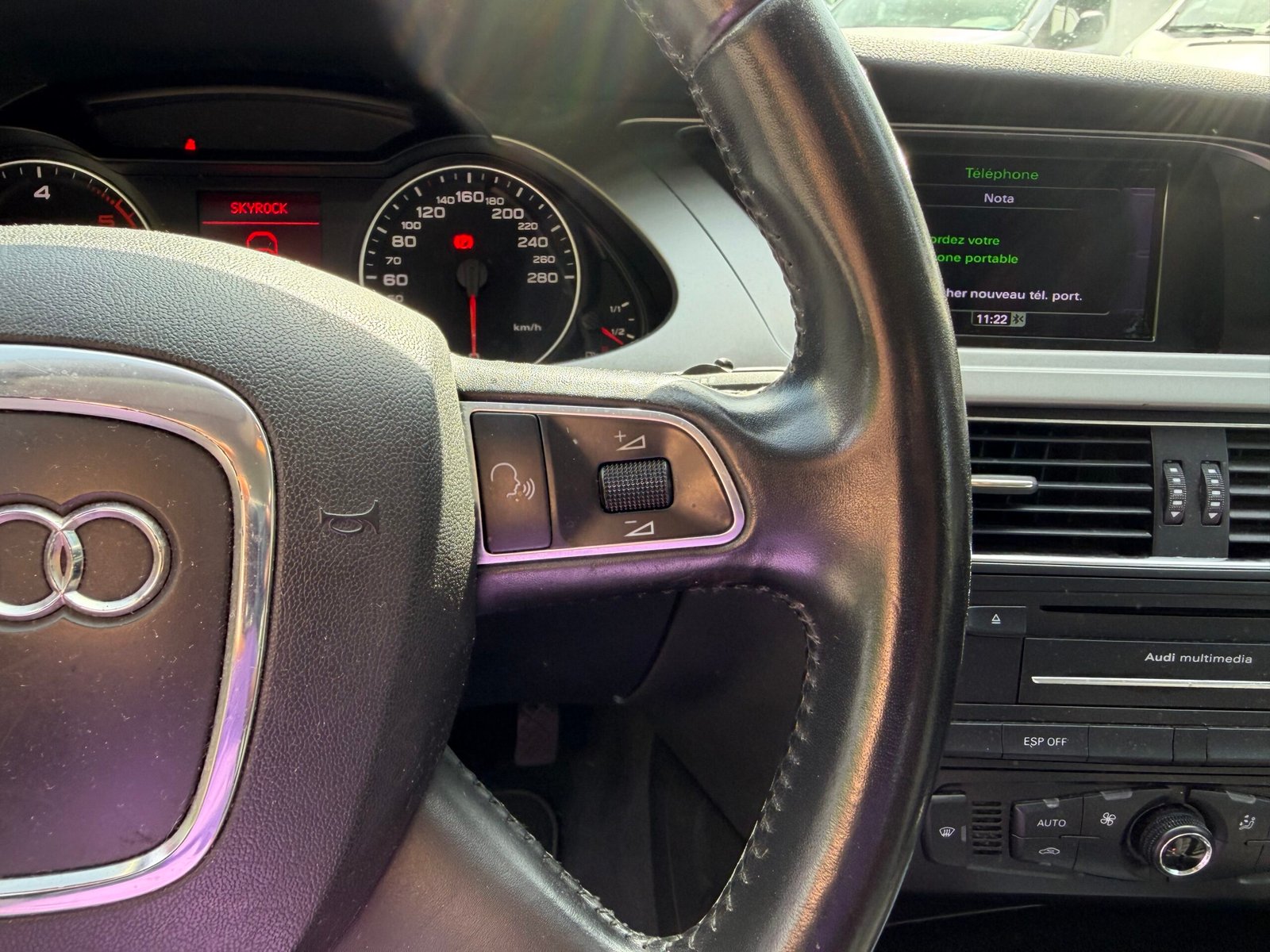 AUDI A4 – 2.0 TDi 16V FAP 143 cv Ambiente