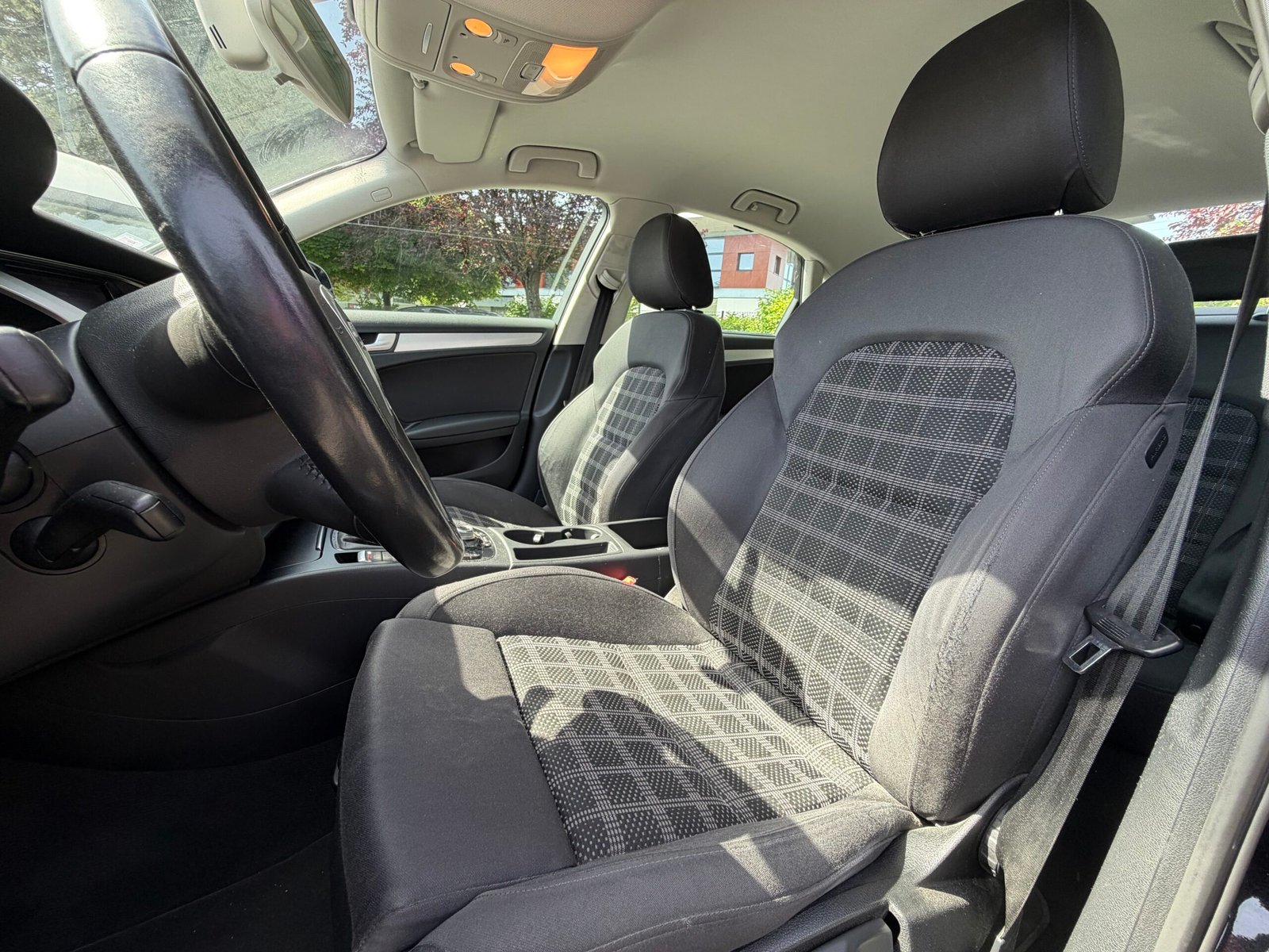 AUDI A4 – 2.0 TDi 16V FAP 143 cv Ambiente