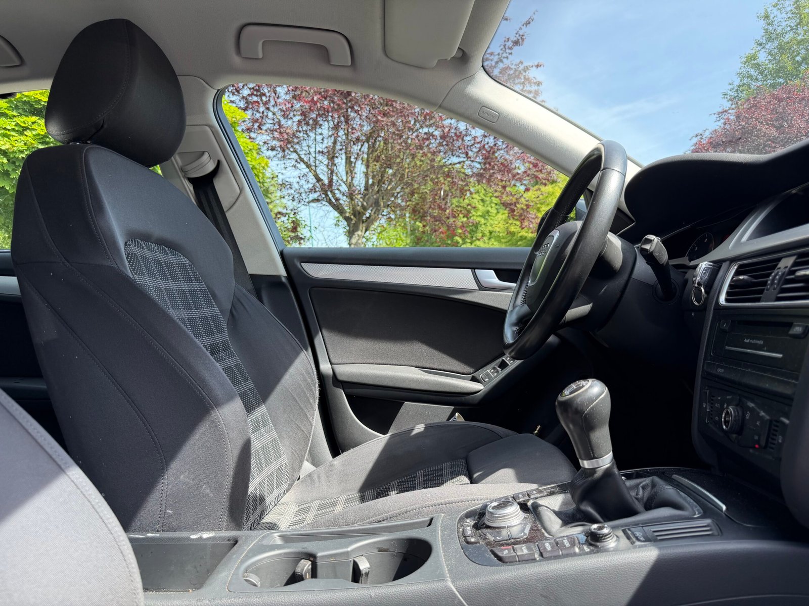AUDI A4 – 2.0 TDi 16V FAP 143 cv Ambiente