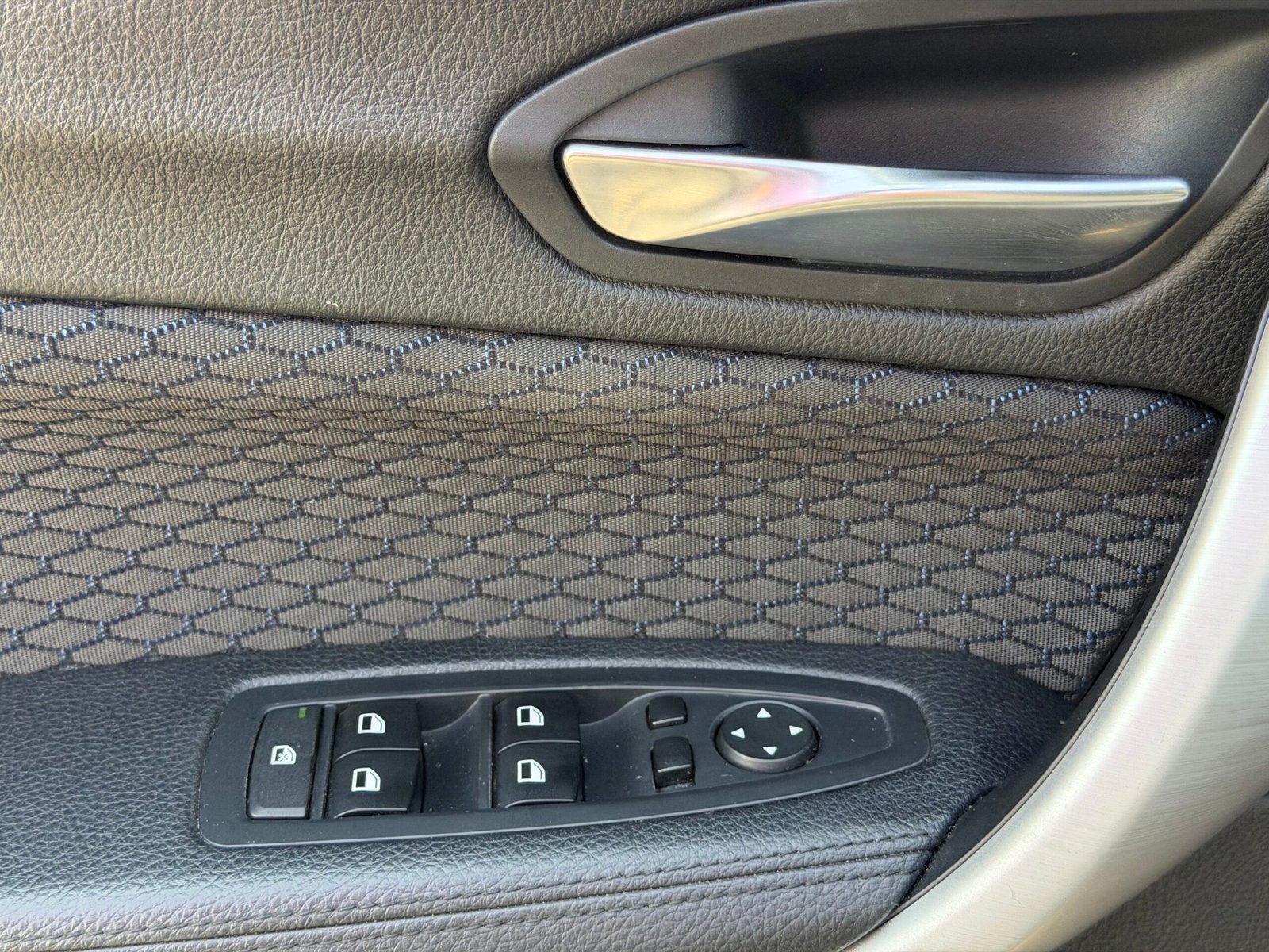 BMW Série 1 (F20) 5 portes 118i 1.6 i 16V 170 cv PACK-M