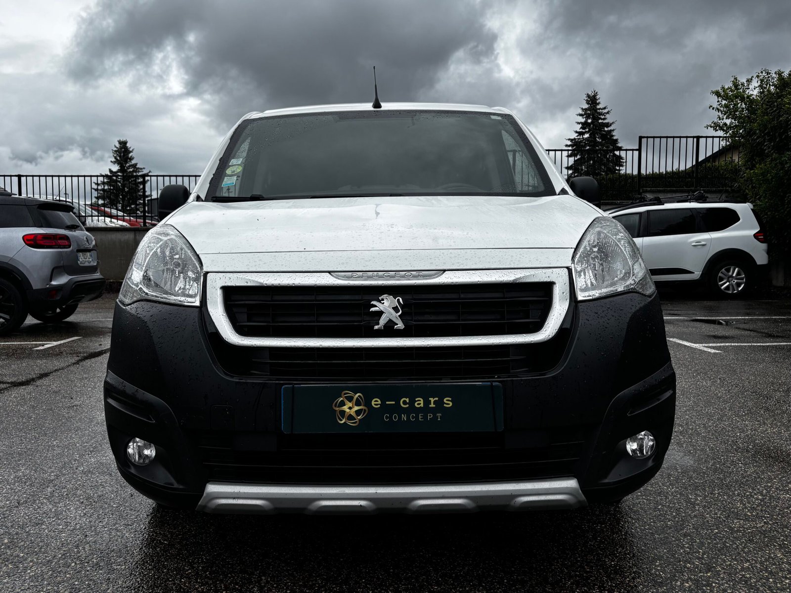 PEUGEOT Partner (B9) Utilitaire Phase 2 L1 1.6 Blue HDi FAP Fourgon 100cv
