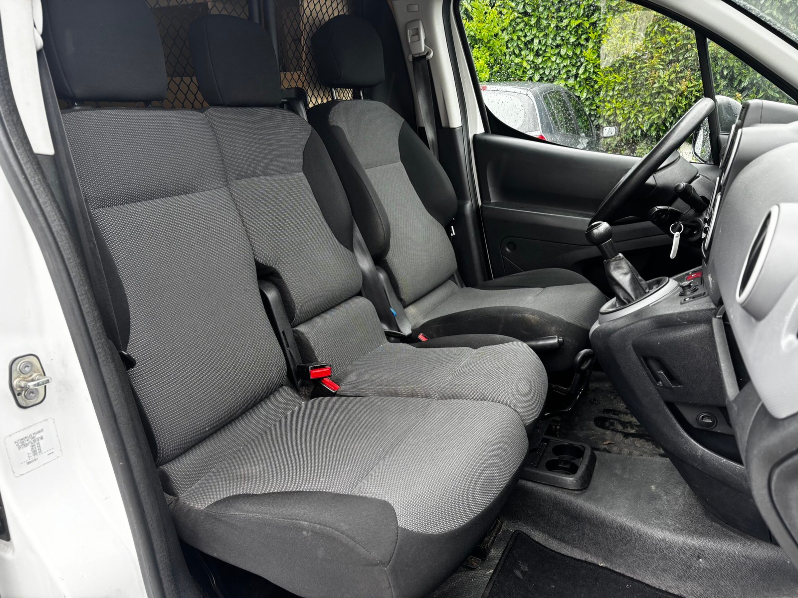 PEUGEOT Partner (B9) Utilitaire Phase 2 L1 1.6 Blue HDi FAP Fourgon 100cv