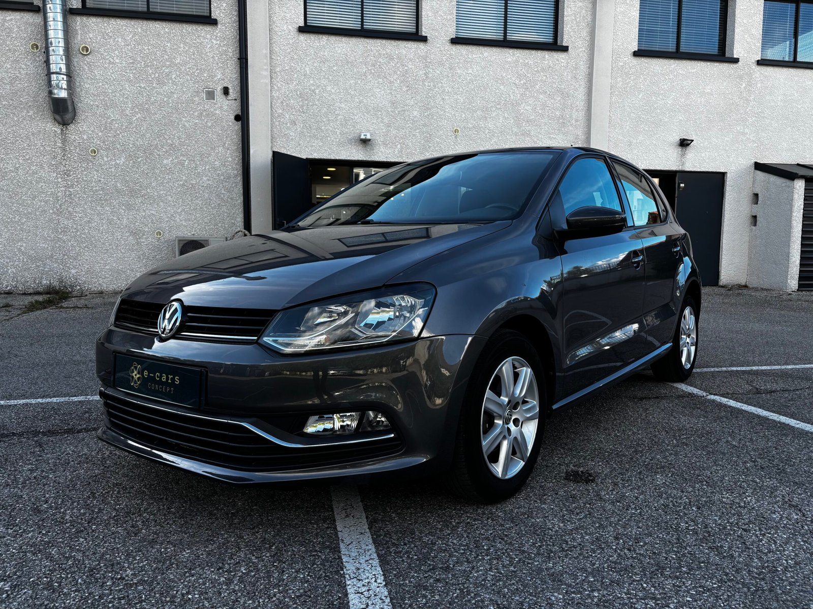VOLKSWAGEN Polo – V 5 portes Phase 2 1.0 i 12V 60 cv