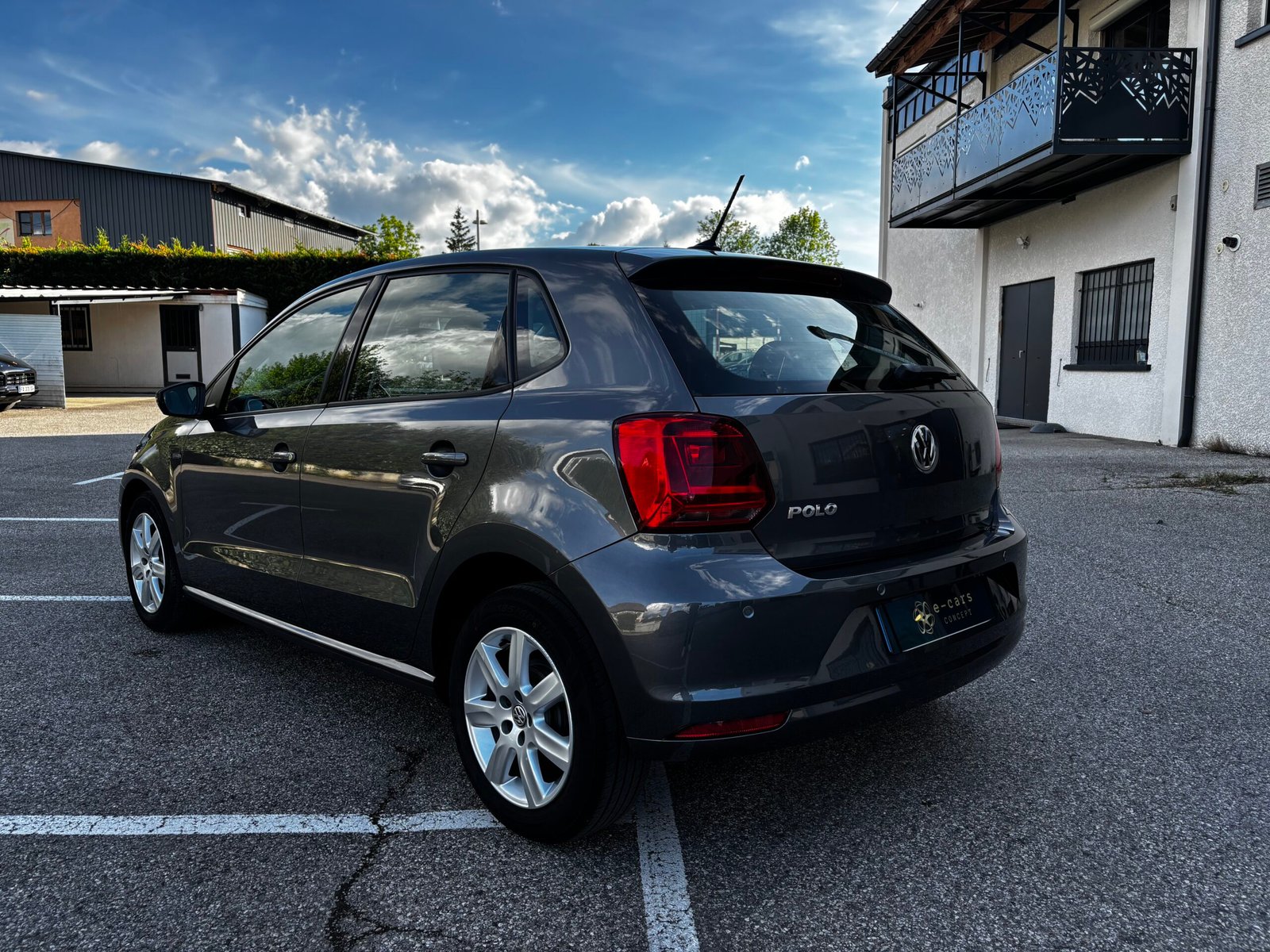 VOLKSWAGEN Polo – V 5 portes Phase 2 1.0 i 12V 60 cv