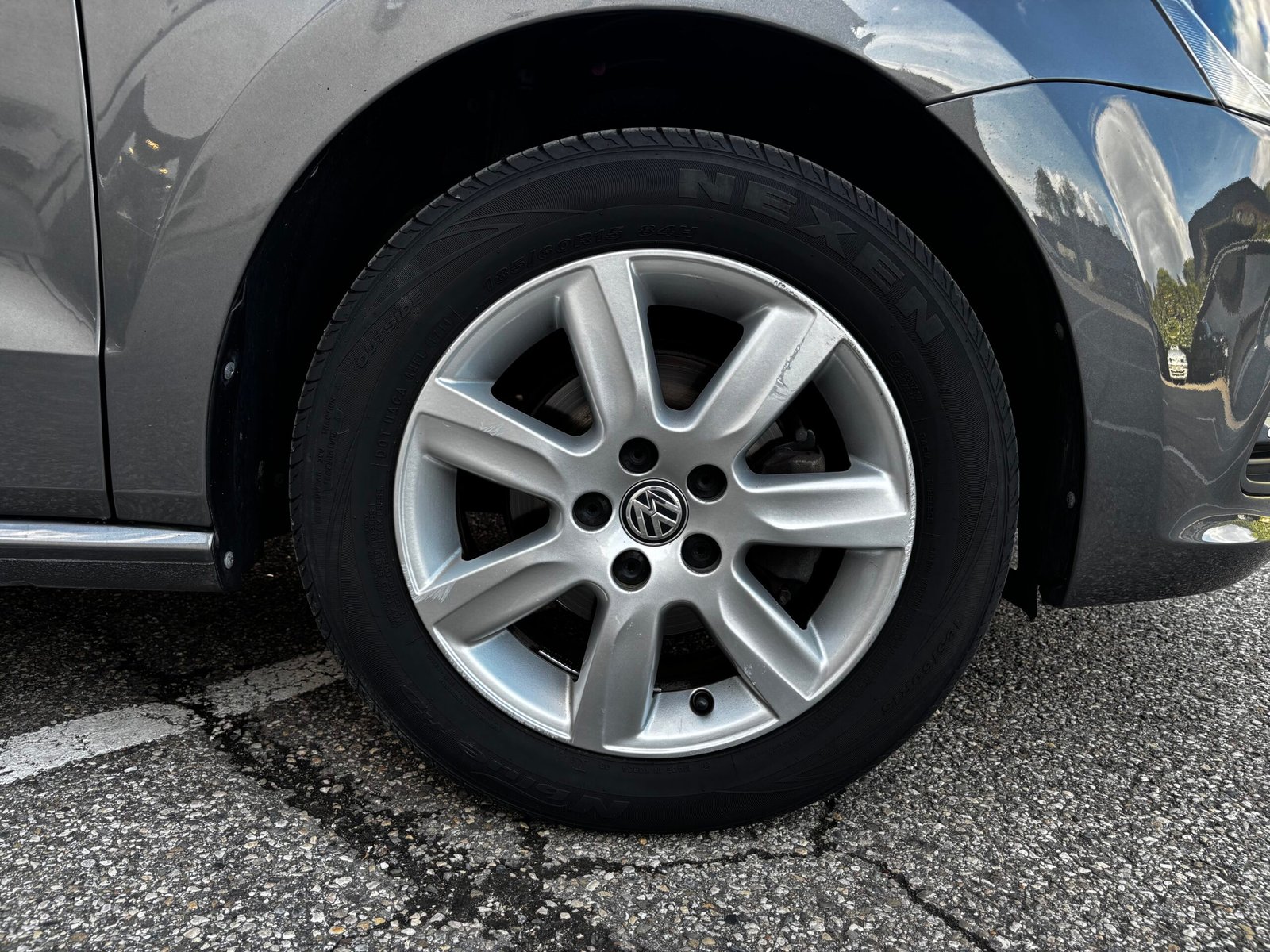 VOLKSWAGEN Polo – V 5 portes Phase 2 1.0 i 12V 60 cv
