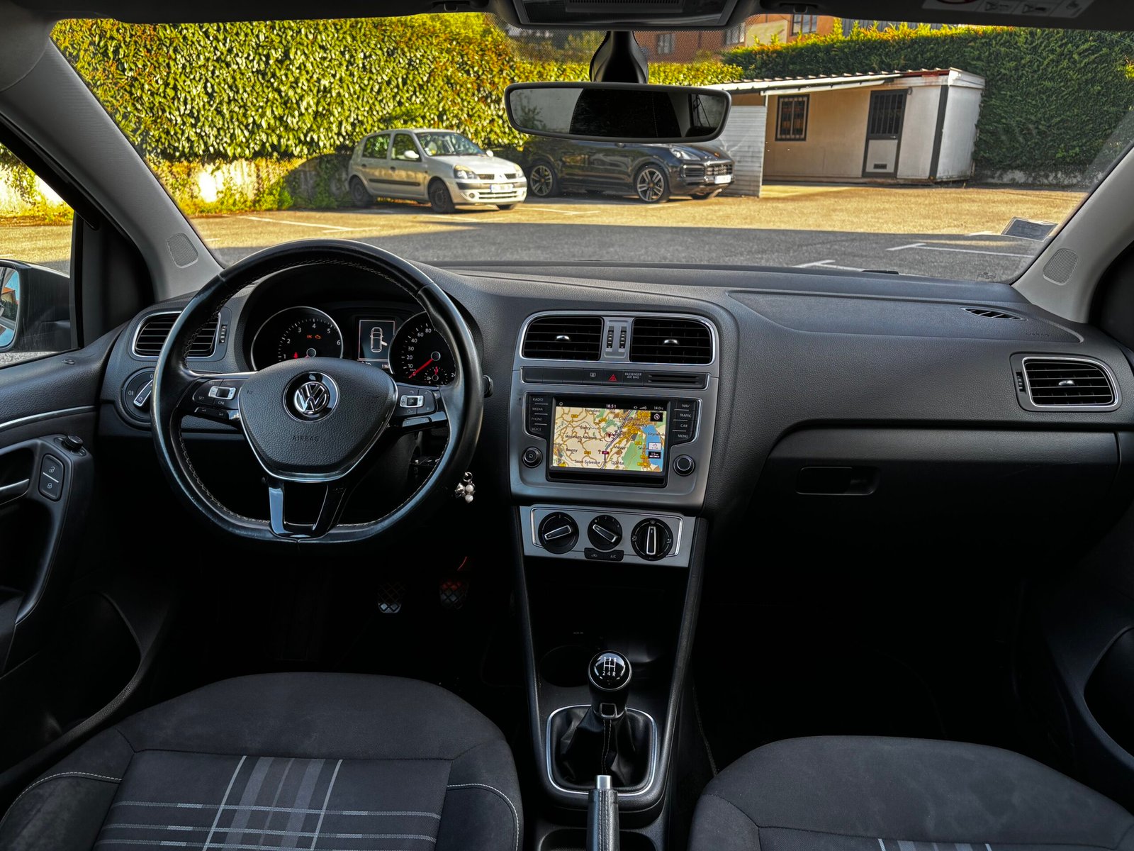 VOLKSWAGEN Polo – V 5 portes Phase 2 1.0 i 12V 60 cv