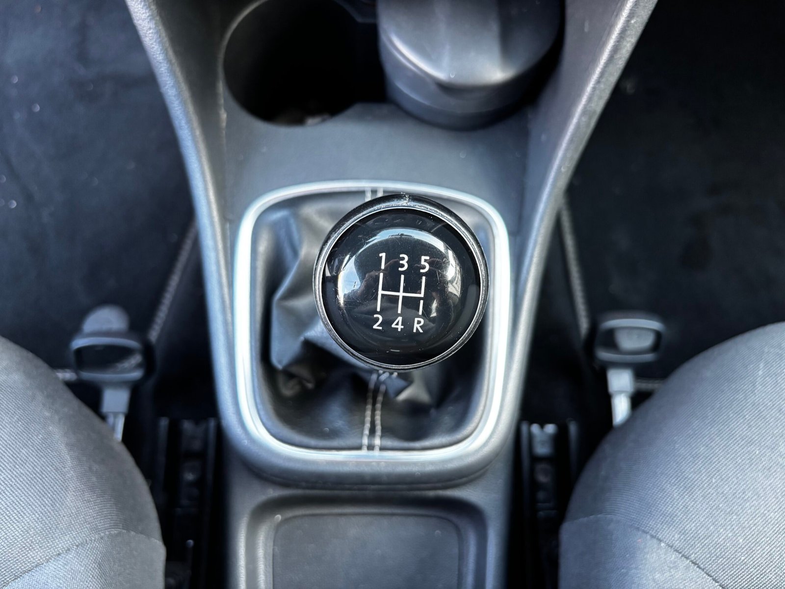 VOLKSWAGEN Polo – V 5 portes Phase 2 1.0 i 12V 60 cv