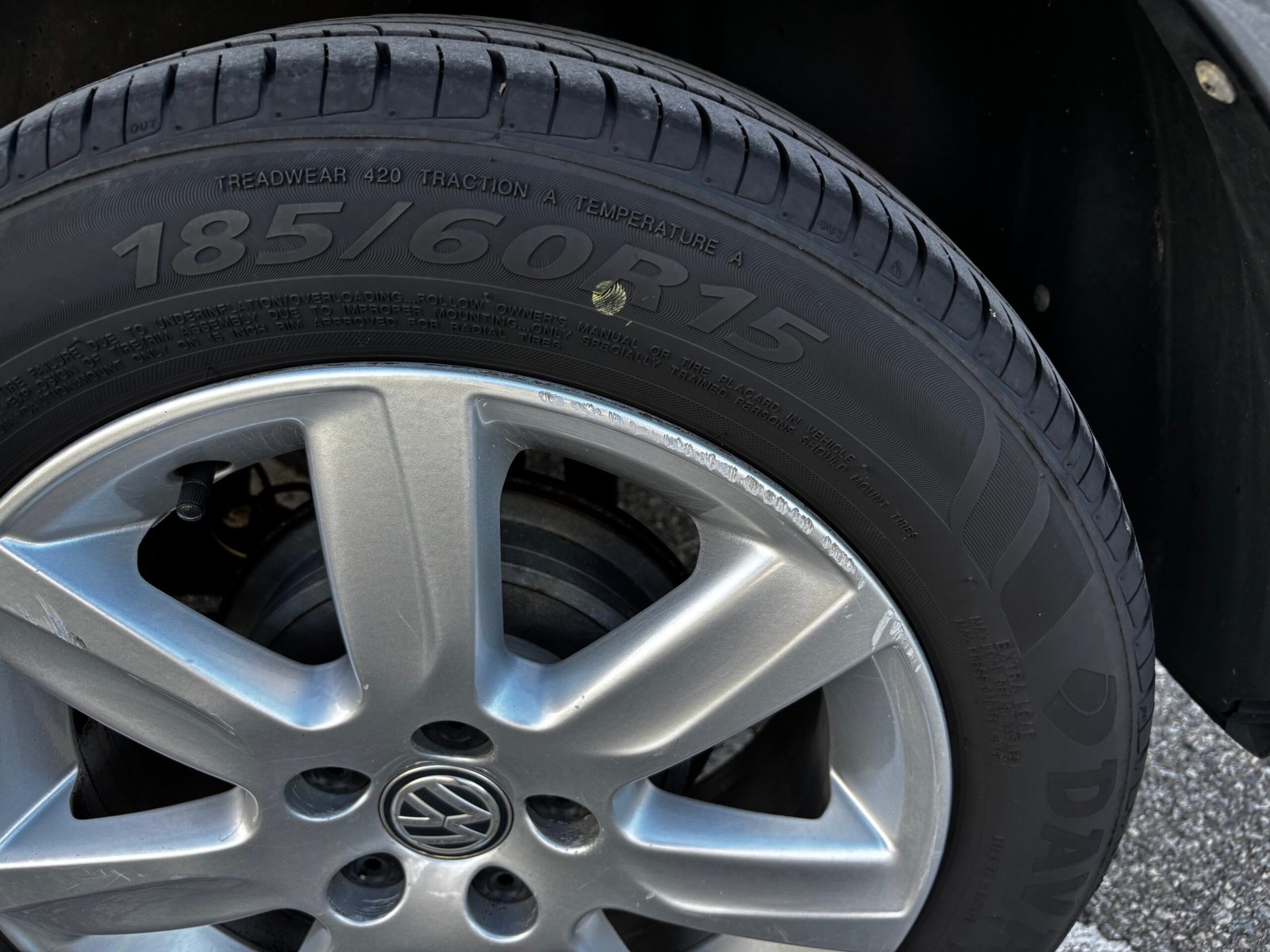 VOLKSWAGEN Polo – V 5 portes Phase 2 1.0 i 12V 60 cv
