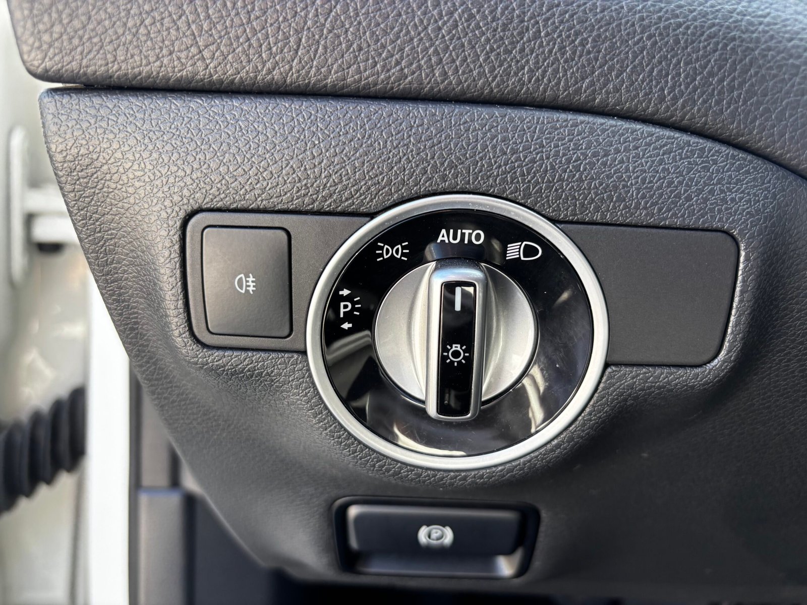 MERCEDES-BENZ Classe GLA 220 Fascination 2.1 CDi 16V 4MATIC 7G-DCT 177 cv Boîte auto