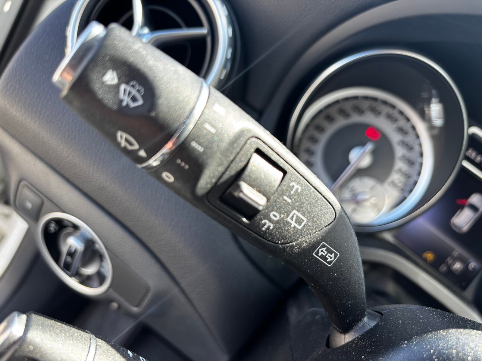 MERCEDES-BENZ Classe GLA 220 Fascination 2.1 CDi 16V 4MATIC 7G-DCT 177 cv Boîte auto
