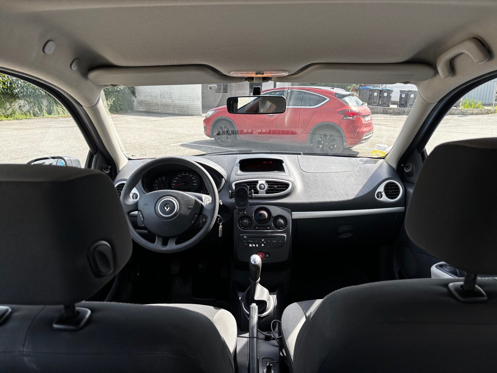 RENAULT Clio III 3 Portes societe Air Phase 2 1.5 dCi eco2 75 cv