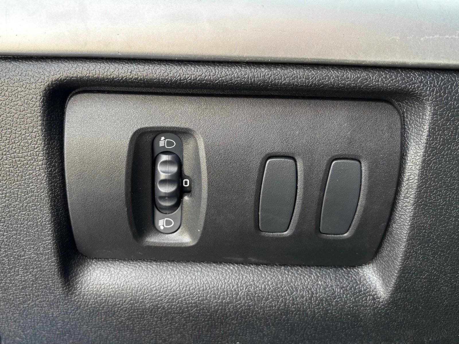 RENAULT Clio III 3 Portes societe Air Phase 2 1.5 dCi eco2 75 cv