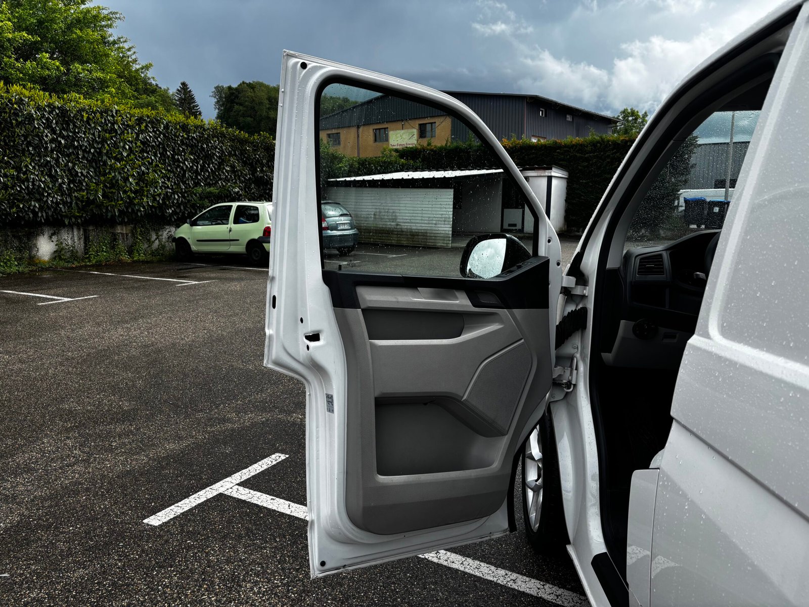 Volkswagen t6 Bulli L1H1 2.0 TDI 204 DSG7 Buisness Line Plus 4P